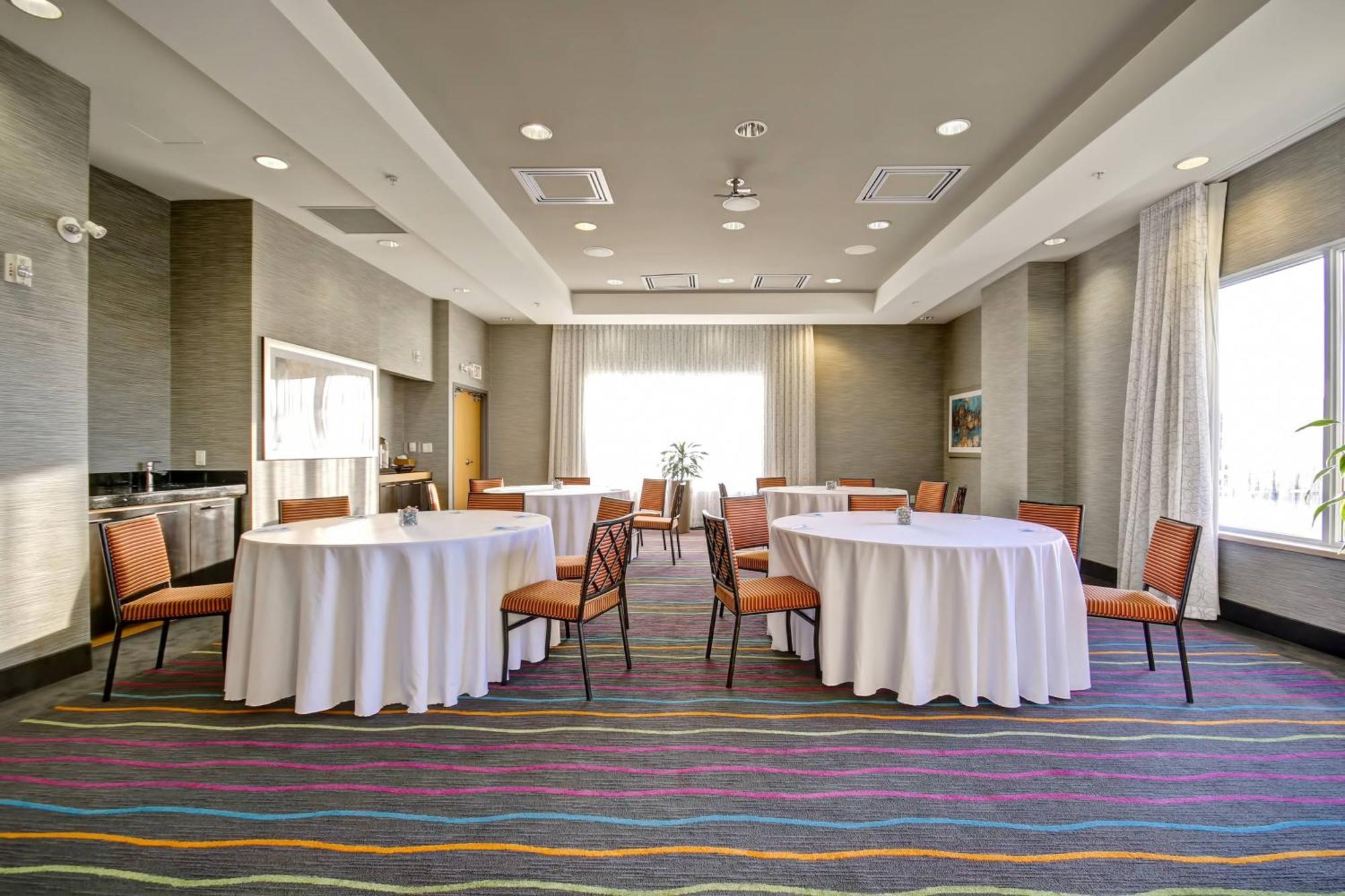 Fairfield Inn & Suites By Marriott Guelph Exterior photo